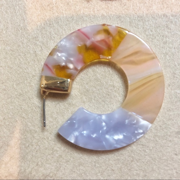 NEW ‘Marbella’ Earrings - Picture 5 of 8